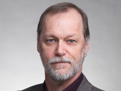 Dr Gary Steel