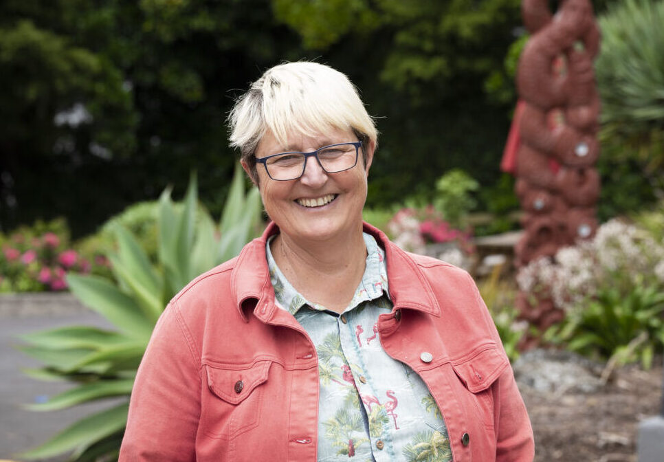 Assoc Prof Robin MacDiarmid